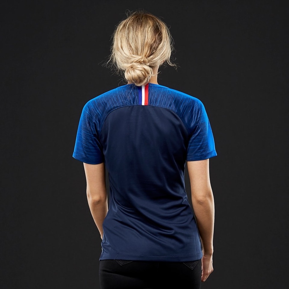 NIKE WOMEN'S FRANCE SOCCER  tee shirt jersey  navy blue size S - Picture 3 of 17
